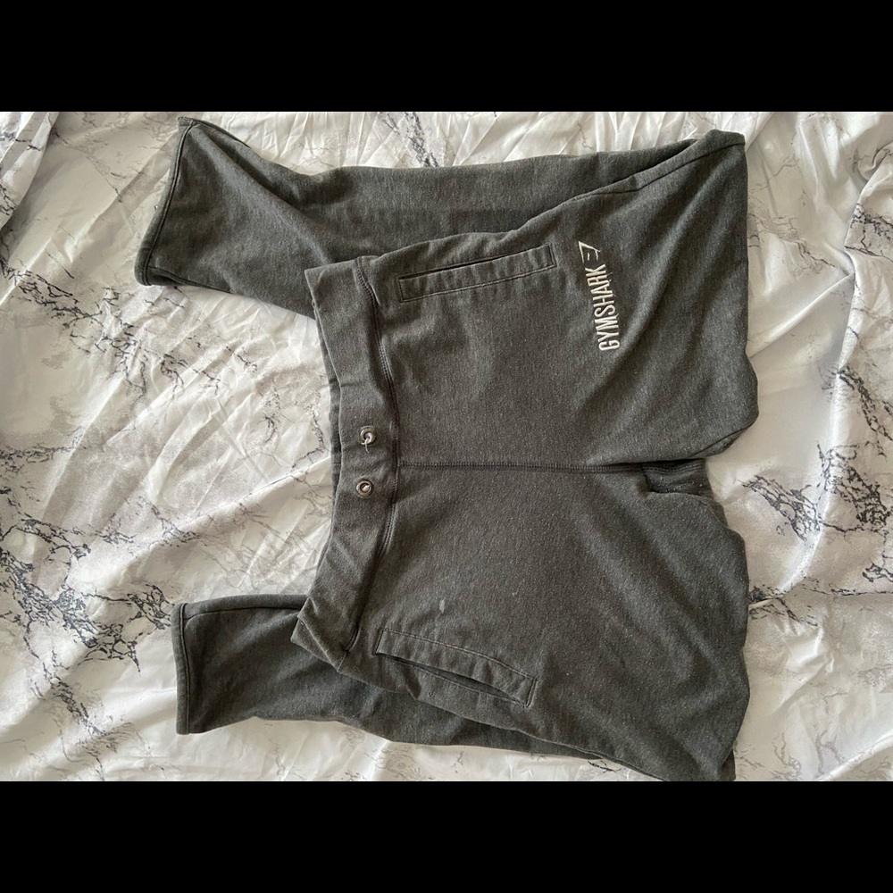 Gymshark joggers missing string